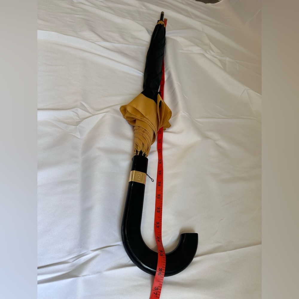 Fendi Parfumes Gold & Black Vintage Large Rain Umbrella - Picture 8 of 17
